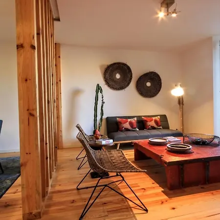 Quirky And Comfortable - Arroios Apartment *