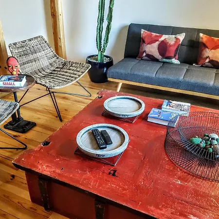 Quirky And Comfortable - Arroios * Lisbona